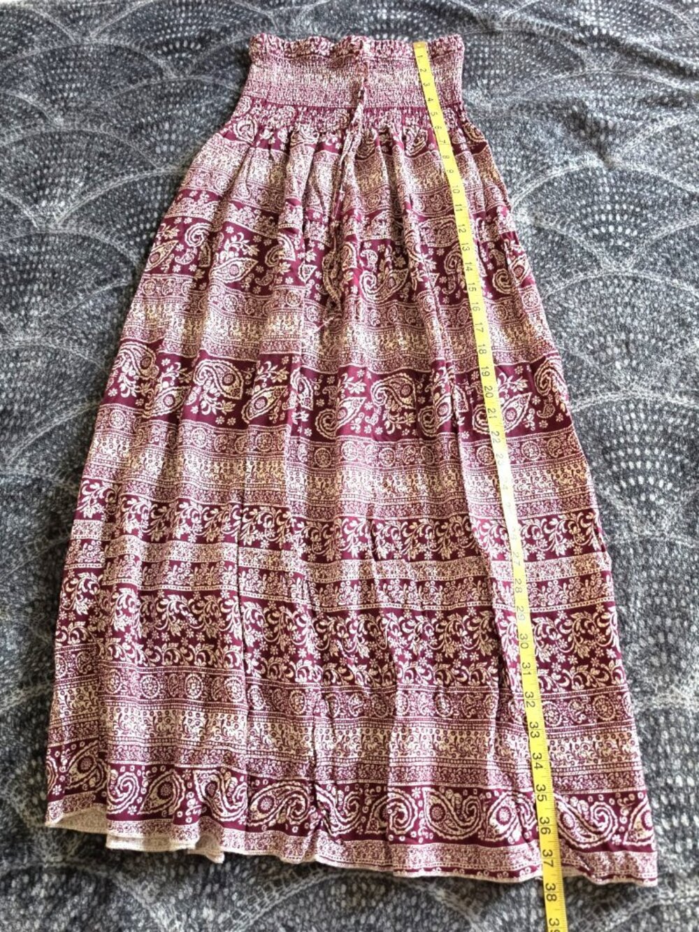 Tropiko Burgundy/Cream Paisley Strapless Smocked Stretch Maxi Dress SMALL - Picture 3 of 6
